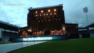 ExtraSchicht zu Gast beim VfL Bochum. Mit BoSy-Konzert & Lichtshow.