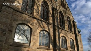 Die Kirchenführerin der St.Vinzentius-Kirche in Bochum-Harpen