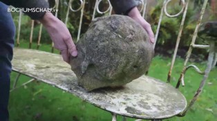 Der Kopf des Soldaten vom Kriegerdenkmal in Bochum-Langendreer