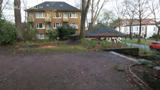 Abriss des alten Wärterhäuschens am Rechener Park in Bochum-Ehrenfeld