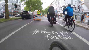 Pop-up-Radweg auf dem Südring in der Bochumer City