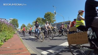 Zweite Radwende-Demo in Bochum mit dem Motto „Eine Kö für alle!“