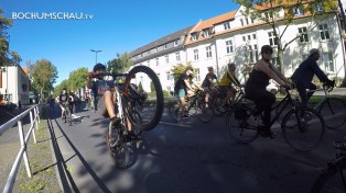 Zweite Radwende-Demo in Bochum mit dem Motto „Eine Kö für alle!“