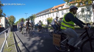 Zweite Radwende-Demo in Bochum mit dem Motto „Eine Kö für alle!“