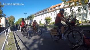 Zweite Radwende-Demo in Bochum mit dem Motto „Eine Kö für alle!“