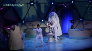 Der kleine Roboterjunge im Schauspielhaus Bochum